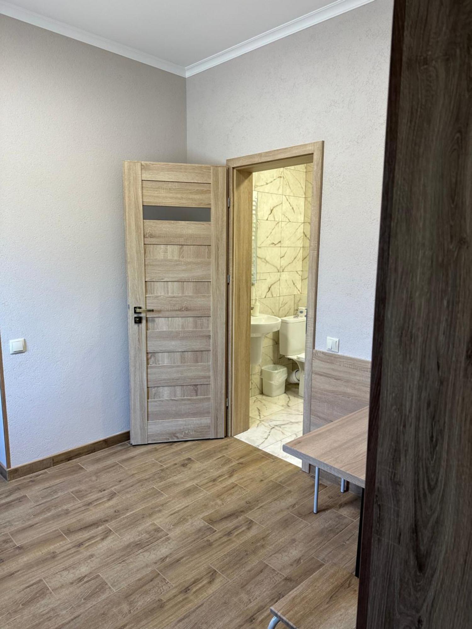 Hotel Каприз Kamenec Podolský Exteriér fotografie